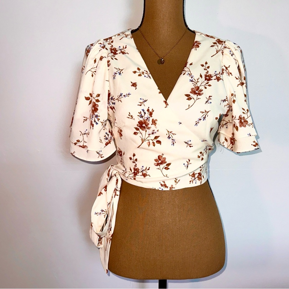 White floral tie up blouse